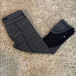 Lulu Lemon Capri leggings